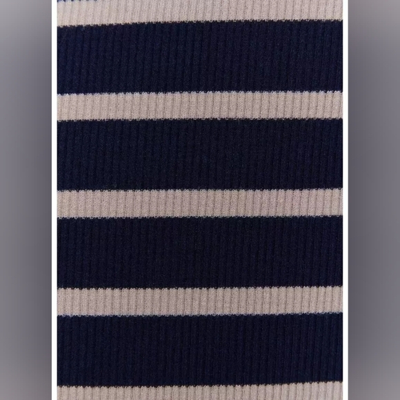 Torrid Navy Stripe mini rib knit Twist Front skater Dress 2x Nwt New 1820 - Picture 4 of 12